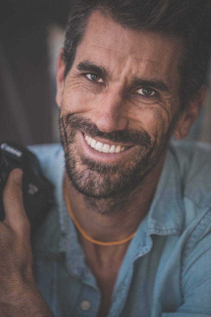 michael-hannig_photography_maui_wedding_engagement_best-wedding-photographer_underwater_KA_0J1A0991-Edit-682x1024